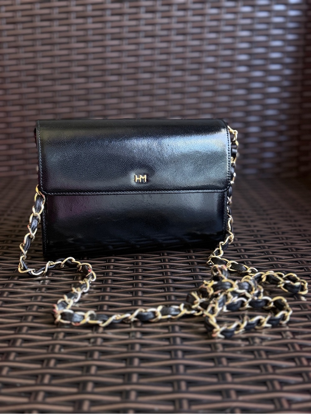 HANAE MORI Vintage Black Leather Gold Chain Shoulder Bag